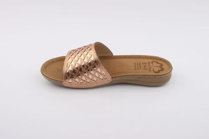 PU CEMENTED SLIPPER