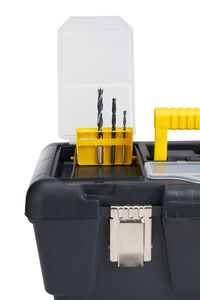 638935501051240448me-cr-1.jpg